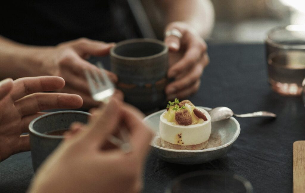 グリーンコーヒーは間食と一緒に摂るのもおすすめ